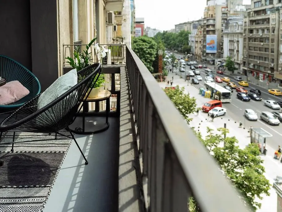 Great Views Apartment In Piata Romana Bucharest