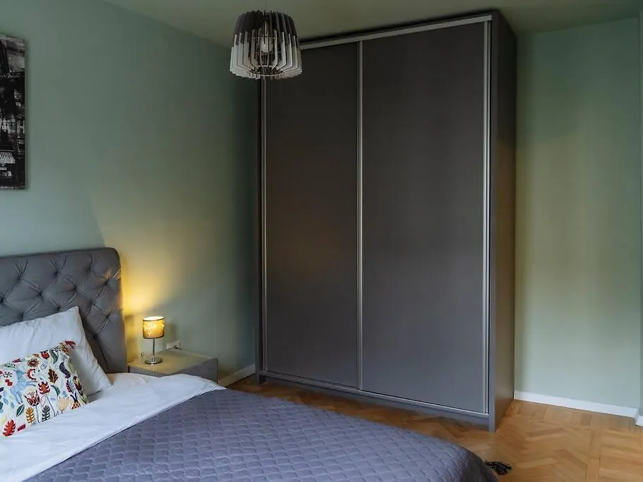 Great Views Apartment In Piata Romana Bucharest